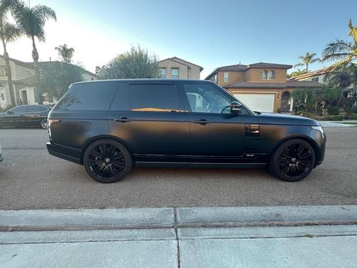 Black 2019 Land Rover Range Rover 5.0L V8 Supercharged
