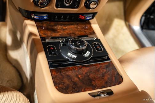 2014 Rolls-Royce Ghost Base
