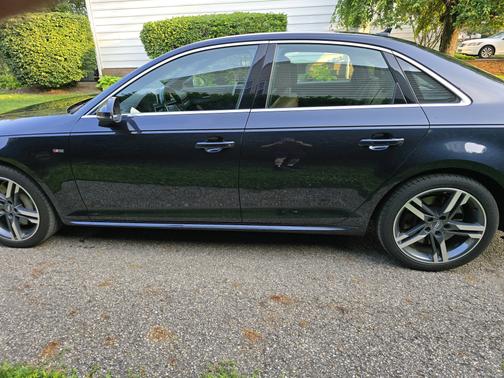 2017 Audi A4 2.0T Premium Plus