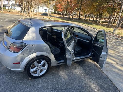 2008 Saturn Astra XR
