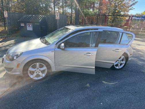 2008 Saturn Astra XR