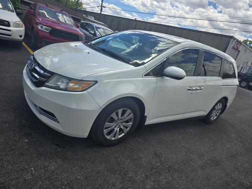 White 2014 Honda Odyssey EX-L