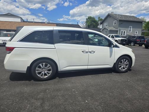 White 2014 Honda Odyssey EX-L