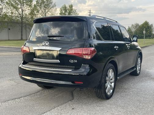 2012 INFINITI QX56 Base