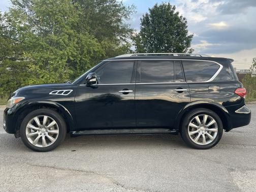 2012 INFINITI QX56 Base