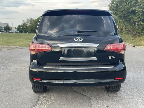 2012 INFINITI QX56 Base