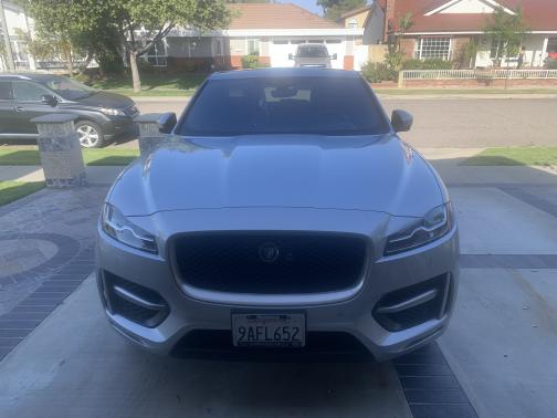 Photo 1 of 8 of 2019 Jaguar F-PACE 25t R-Sport