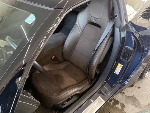 Blue 2014 Chevrolet Corvette Stingray Z51