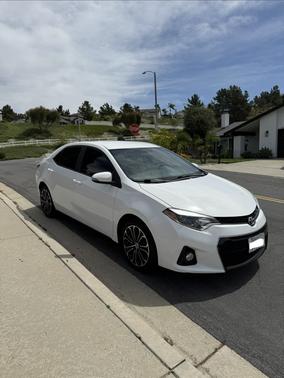 White 2014 Toyota Corolla S