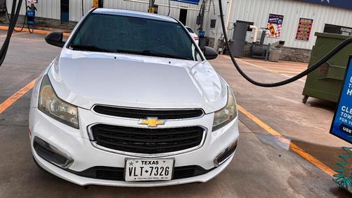 White 2016 Chevrolet Cruze Limited LS