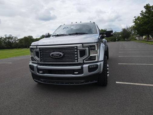 Silver 2022 Ford F-450 Platinum