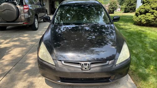 Black 2004 Honda Accord LX