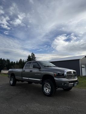 2006 Dodge Ram 2500 Laramie Mega Cab