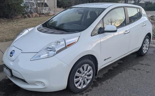 2015 Nissan Leaf S