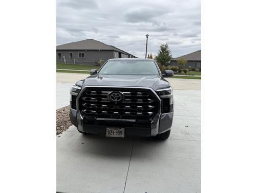 2025 Toyota Tundra Platinum