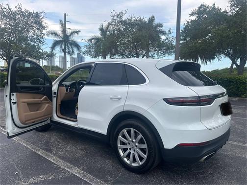 2020 Porsche Cayenne AWD