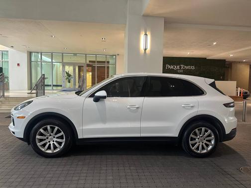 2020 Porsche Cayenne AWD