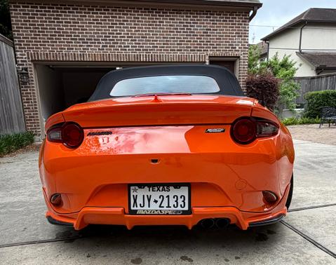 2019 Mazda MX-5 Miata 30th Anniversary