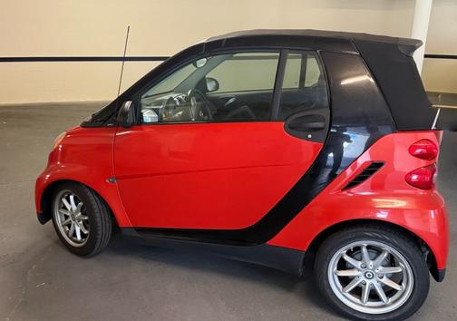 Red 2008 smart ForTwo Passion Cabriolet