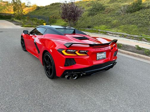 2023 Chevrolet Corvette Stingray w/2LT