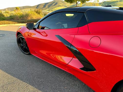 2023 Chevrolet Corvette Stingray w/2LT