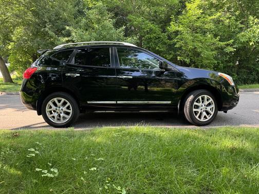 2013 Nissan Rogue SV w/SL Pkg