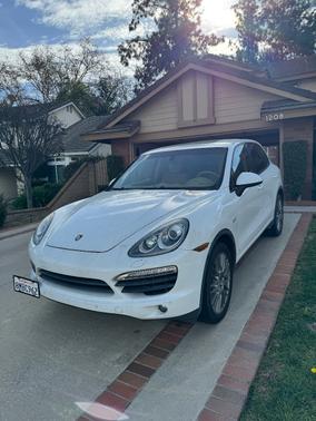 White 2012 Porsche Cayenne Cayenne S Hybrid