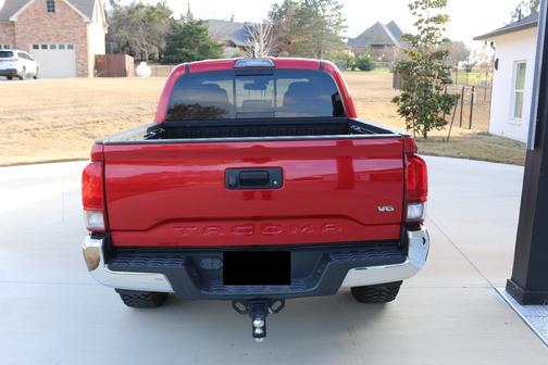 2018 Toyota Tacoma SR5