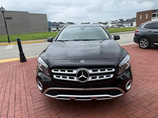 Black 2019 Mercedes-Benz GLA 250 4MATIC
