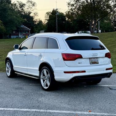 2011 Audi Q7 3.0T S-Line Prestige