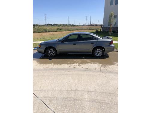 2004 Pontiac Grand Am SE 1