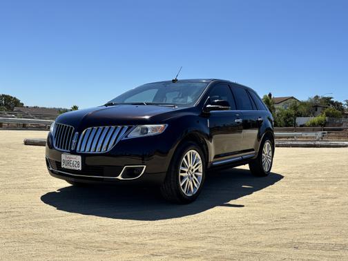 2013 Lincoln MKX Base