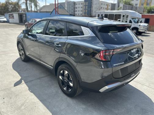 Black 2026 Kia Sportage LX