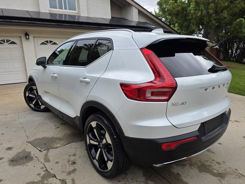 2019 Volvo XC40 T5 Inscription