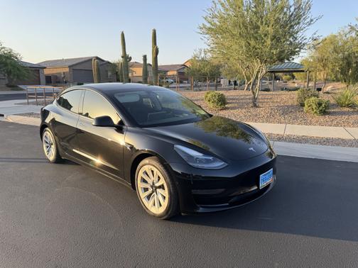 2021 Tesla Model 3 Standard Range Plus