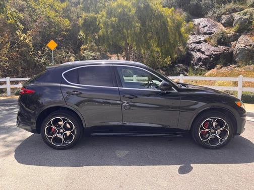 Black 2020 Alfa Romeo Stelvio Ti