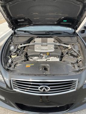 2010 INFINITI G37 Sport