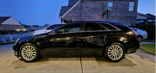 2010 Cadillac CTS Premium
