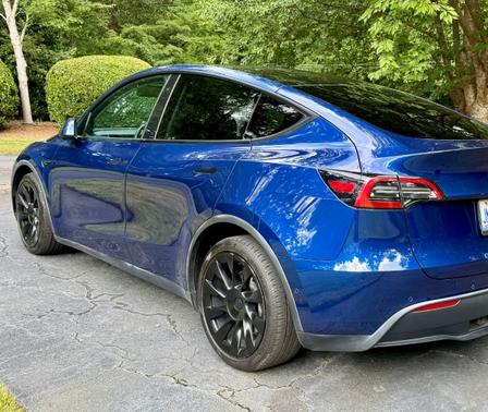 2022 Tesla Model Y Long Range