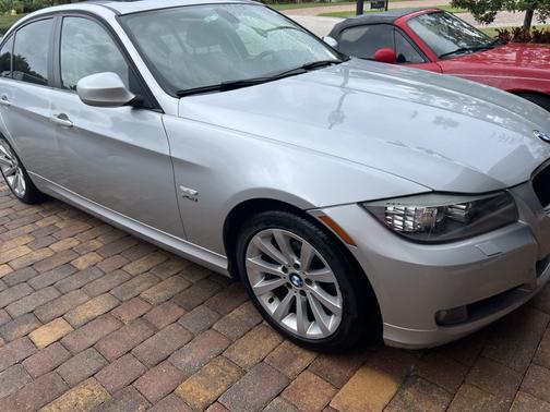 2011 BMW 328 i xDrive