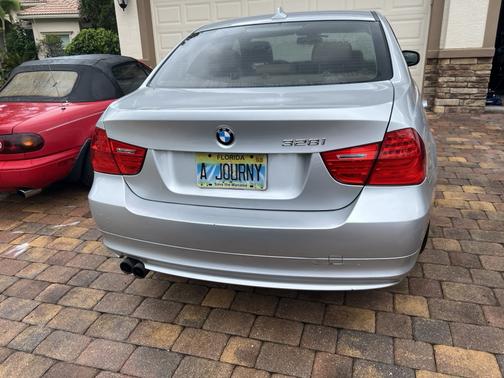 2011 BMW 328 i xDrive