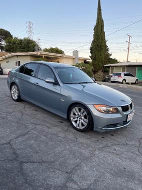 Blue 2006 BMW 325 i