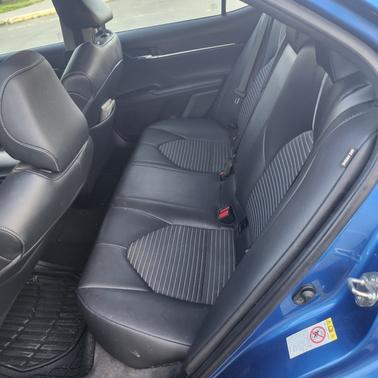 Blue 2019 Toyota Camry SE