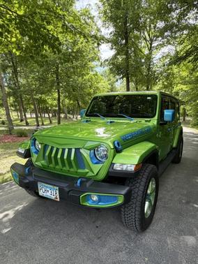 Green 2020 Jeep Wrangler Unlimited Sahara