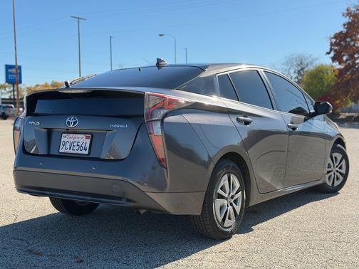 2018 Toyota Prius Two