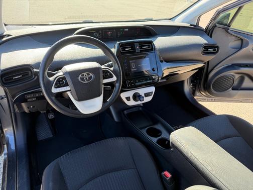 2018 Toyota Prius Two