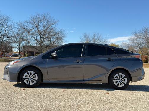 2018 Toyota Prius Two