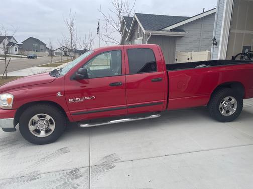 2006 Dodge Ram 2500 SLT Quad Cab