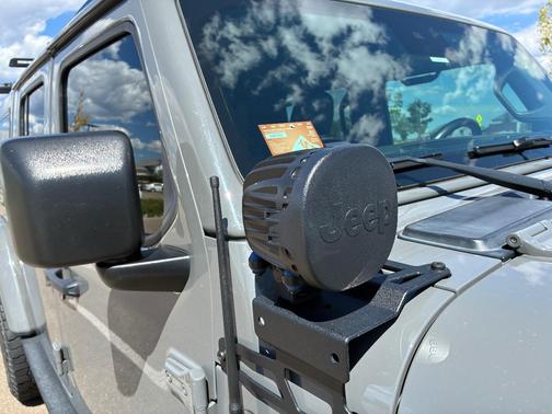 Gray 2020 Jeep Gladiator Rubicon
