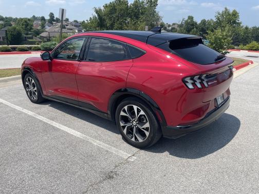 2021 Ford Mustang Mach-E Premium